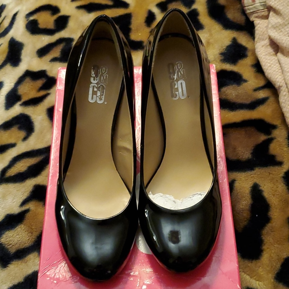 9 & Co woman's pumps 7.5